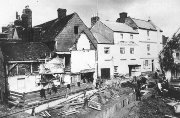 2 Horn Street being demolished, roadworks in front